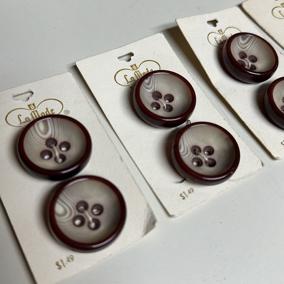 🌟🌟 Vintage La Mode buttons set from holland brown 🌟🌟 - Picture 2 of 7